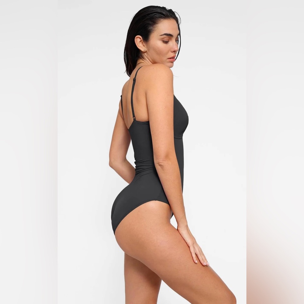 Popilush Shapewear Body-Sculpting Swimsuits - Picture 3 of 8